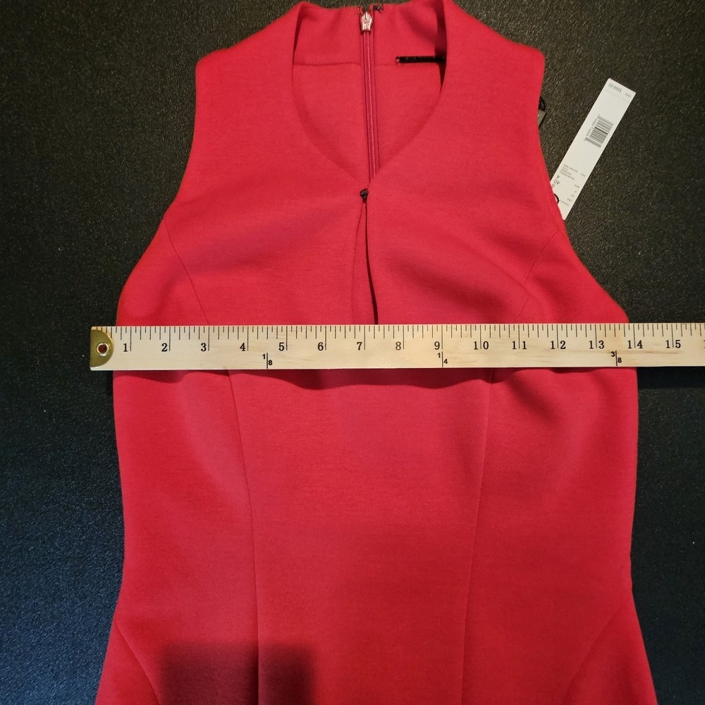 NWT Elie Tahari Dress Red Split Neck Zip Back Sleeveless fitted Career Size 4 - Picture 9 of 12